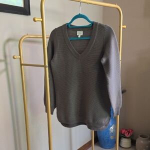 Cyrus V-Neck Sweater in Taupe